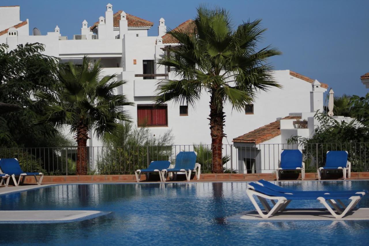 2149-Amazing Groundfloor 3 Bedrooms On Golf, Pools Alcaidesa Extérieur photo