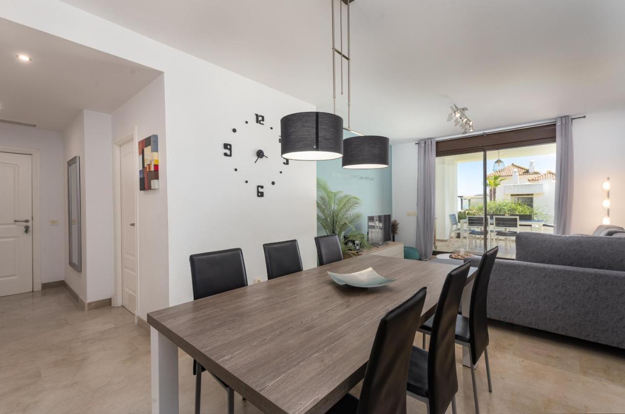 2149-Amazing Groundfloor 3 Bedrooms On Golf, Pools Alcaidesa Extérieur photo